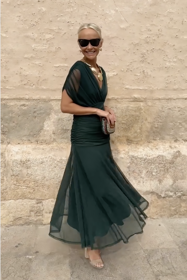 V-neck fantasy maxi dress for special occasions | Elowen