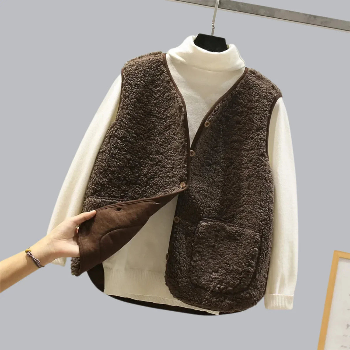 Serena | Women's Sleeveless Lapel Button Front Vest