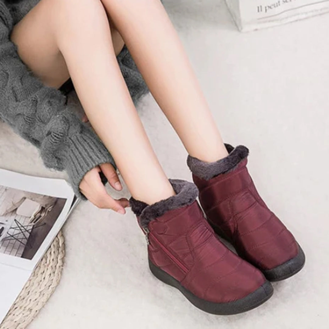 Chloe | Women's Snow Boots with Side Zip