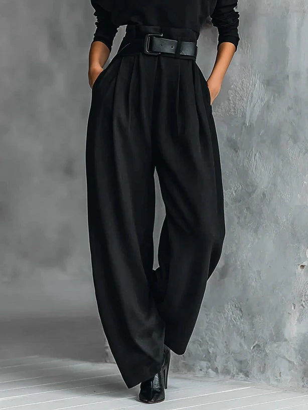 All-Black Turtleneck Two-Piece Set with Straight-Leg Pants | Aurora