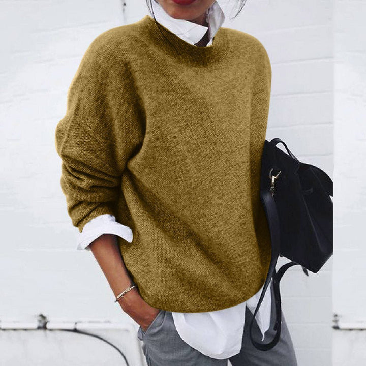 Classic round-neck pullover sweater for women | Mirella
