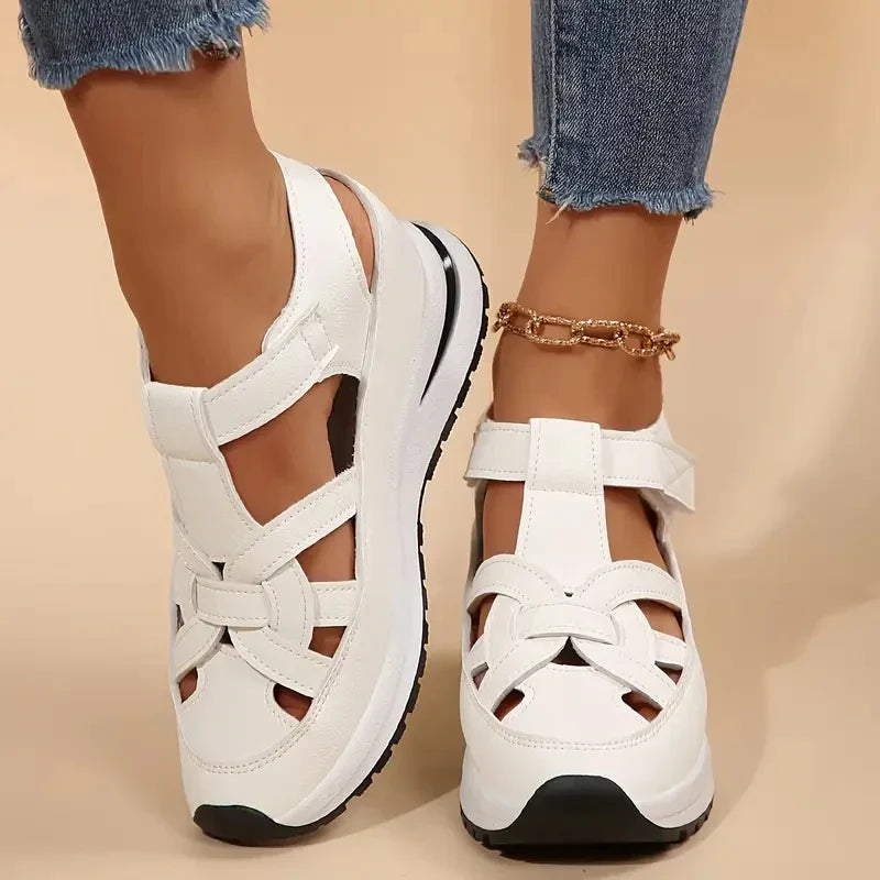 Elegant supportive sandals for women | Selene
