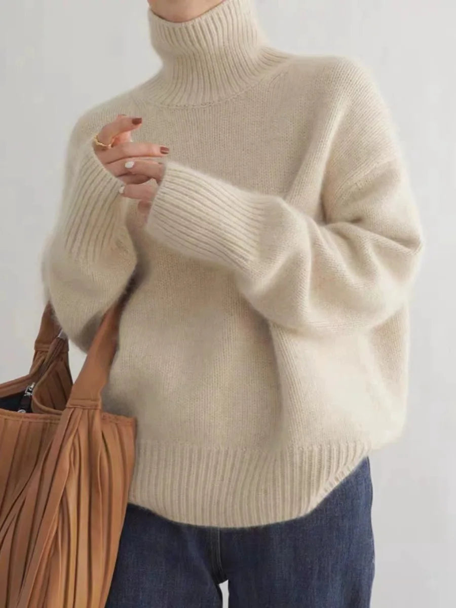 Relaxed turtleneck sweater with oversized fit | Arden