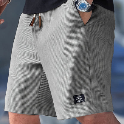 Elegant easy-fit everyday shorts for men | Nathan