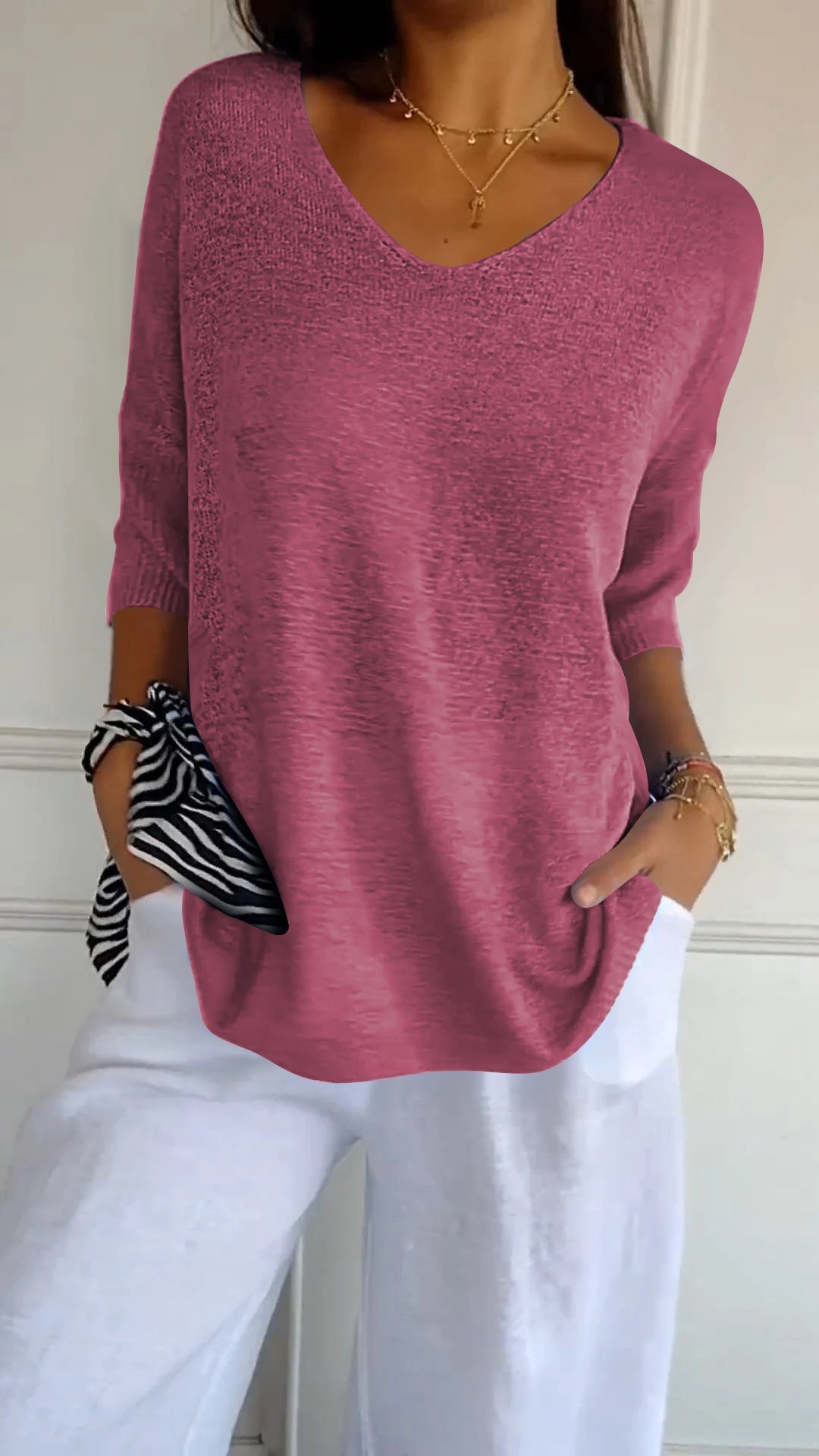 Casual V-neck relaxed everyday top for women | Lauren