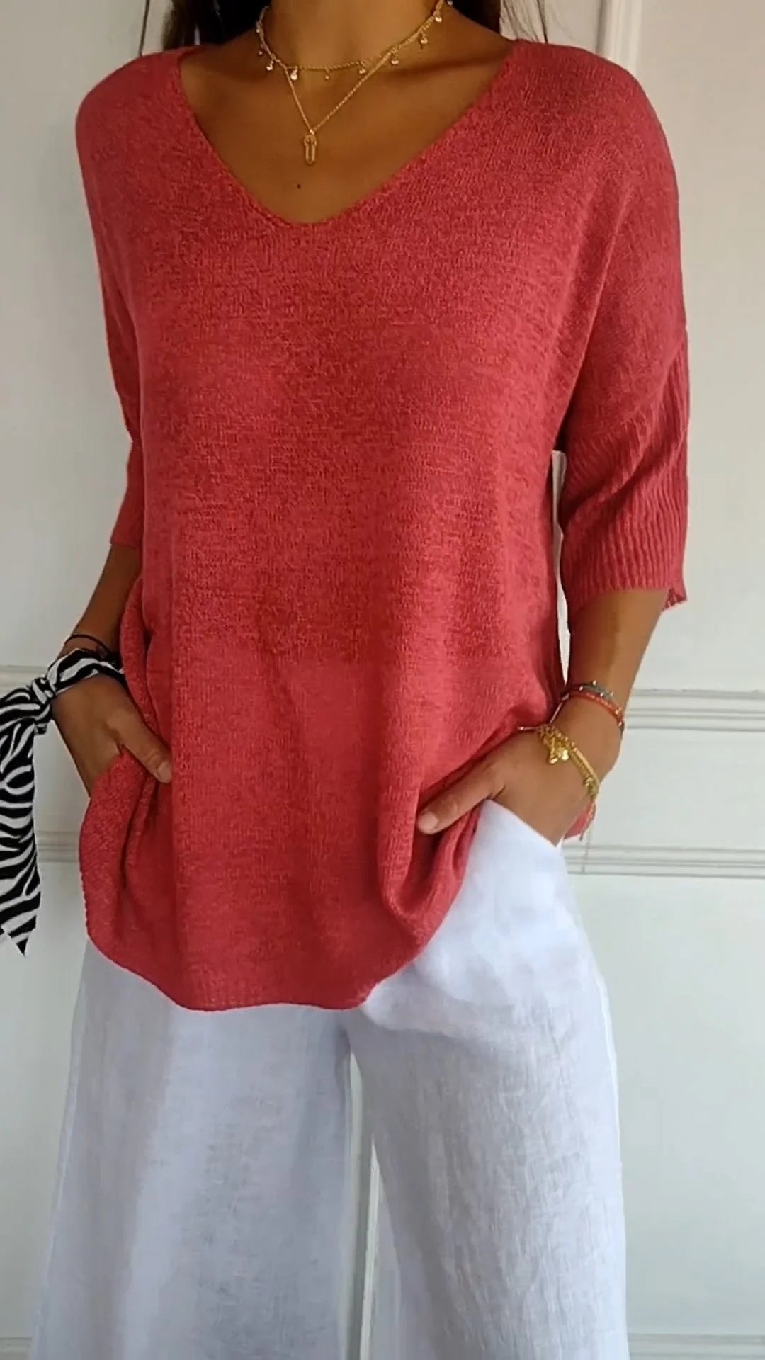 Casual V-neck relaxed everyday top for women | Lauren