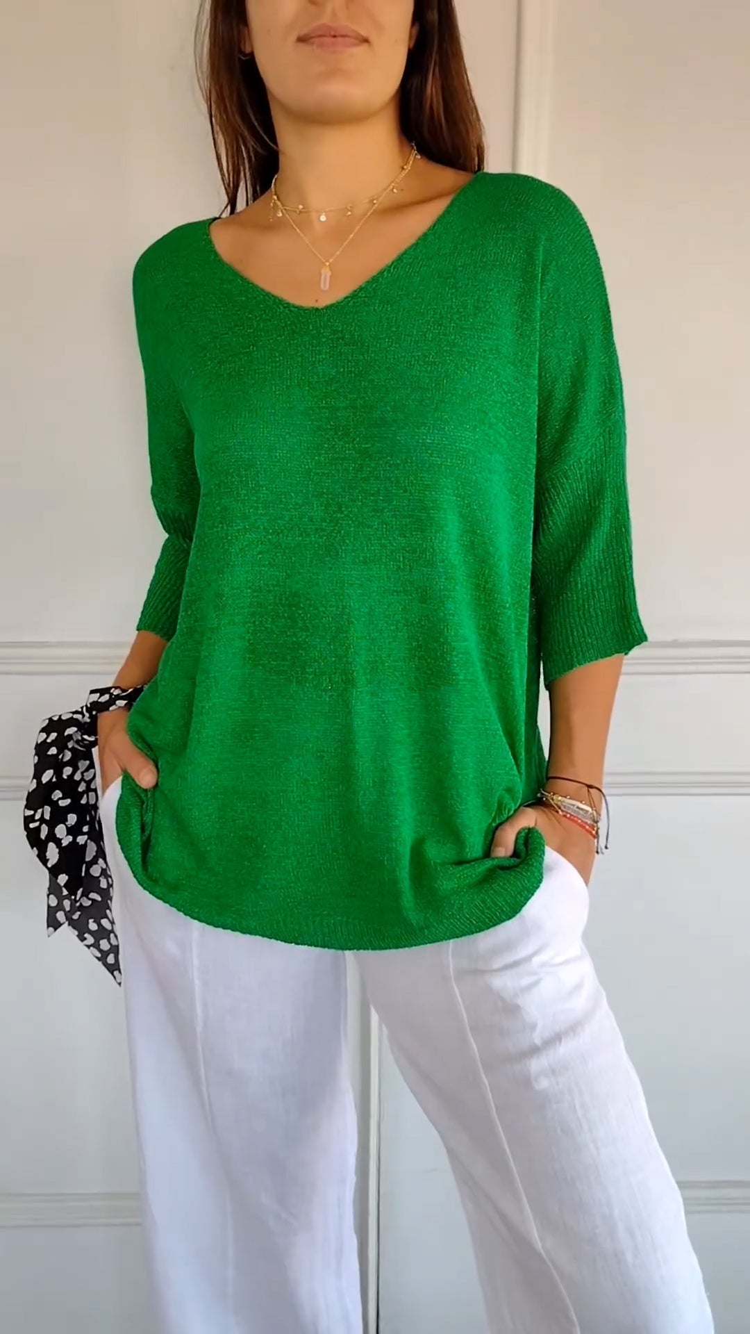 Casual V-neck relaxed everyday top for women | Lauren