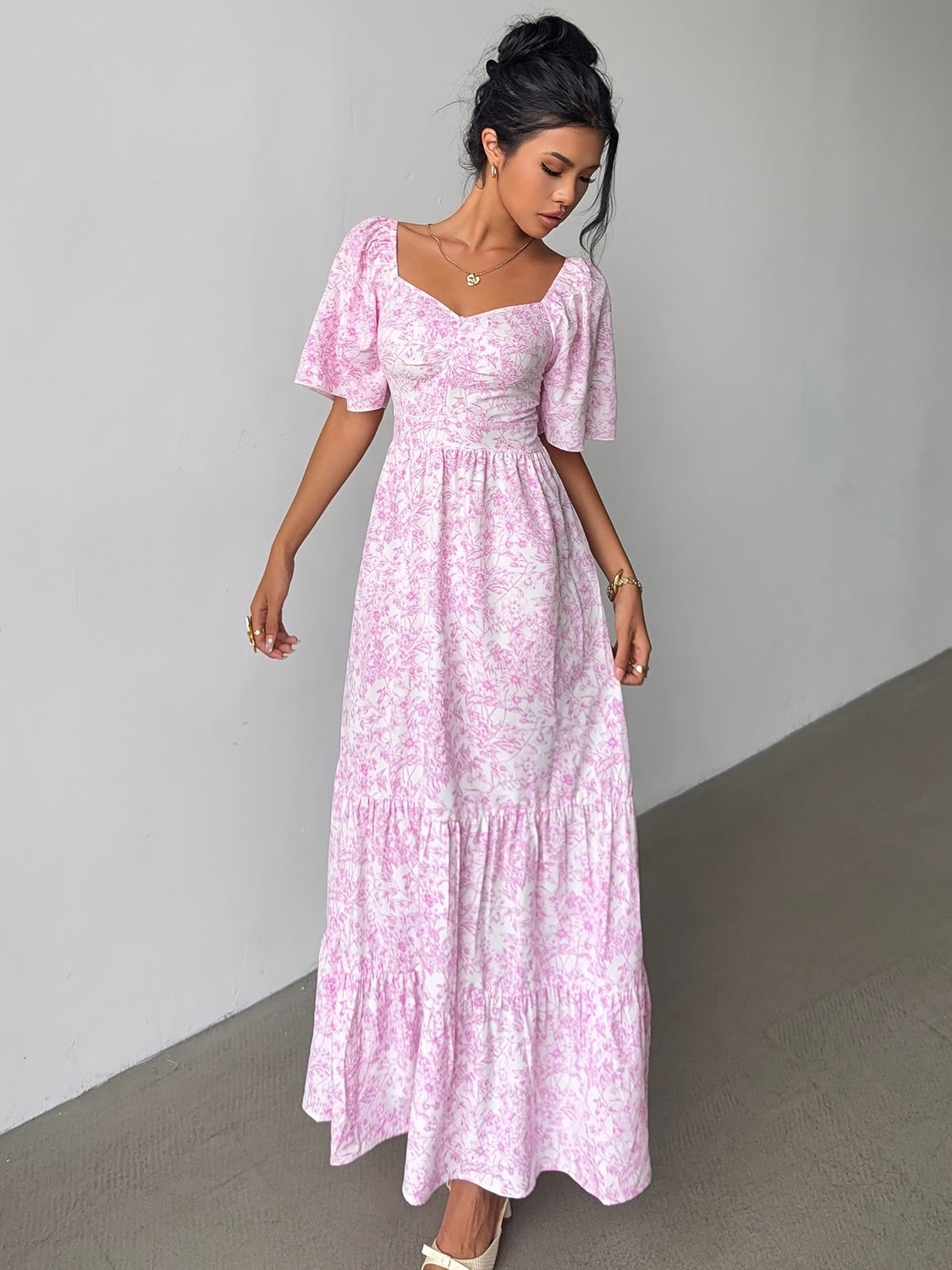 Floral sweetheart tiered maxi dress for women | Marisela