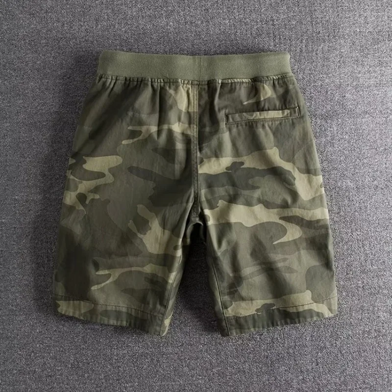 Bold camouflage shorts with athletic fit | Orion