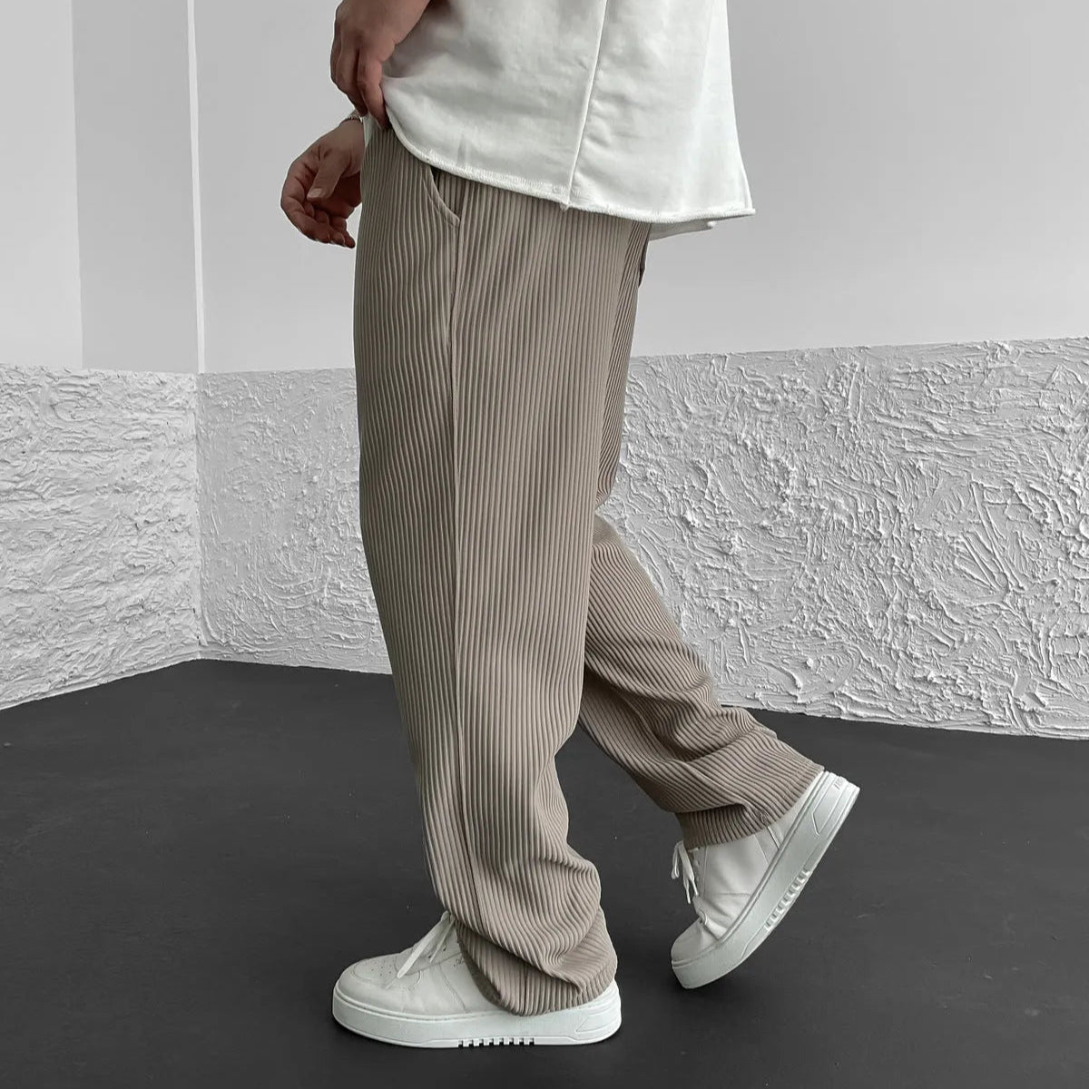 Relaxed knit pants for women | Monaco