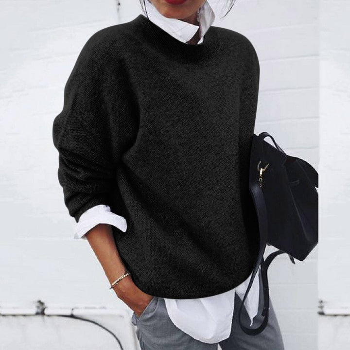 Classic round-neck pullover sweater for women | Mirella