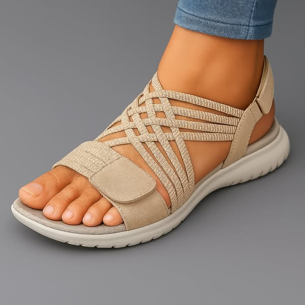 Classic orthopaedic everyday sandals for women | Monique