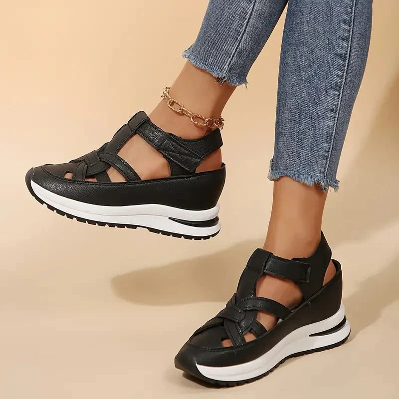 Elegant supportive sandals for women | Selene