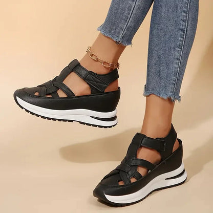 Elegant supportive sandals for women | Selene