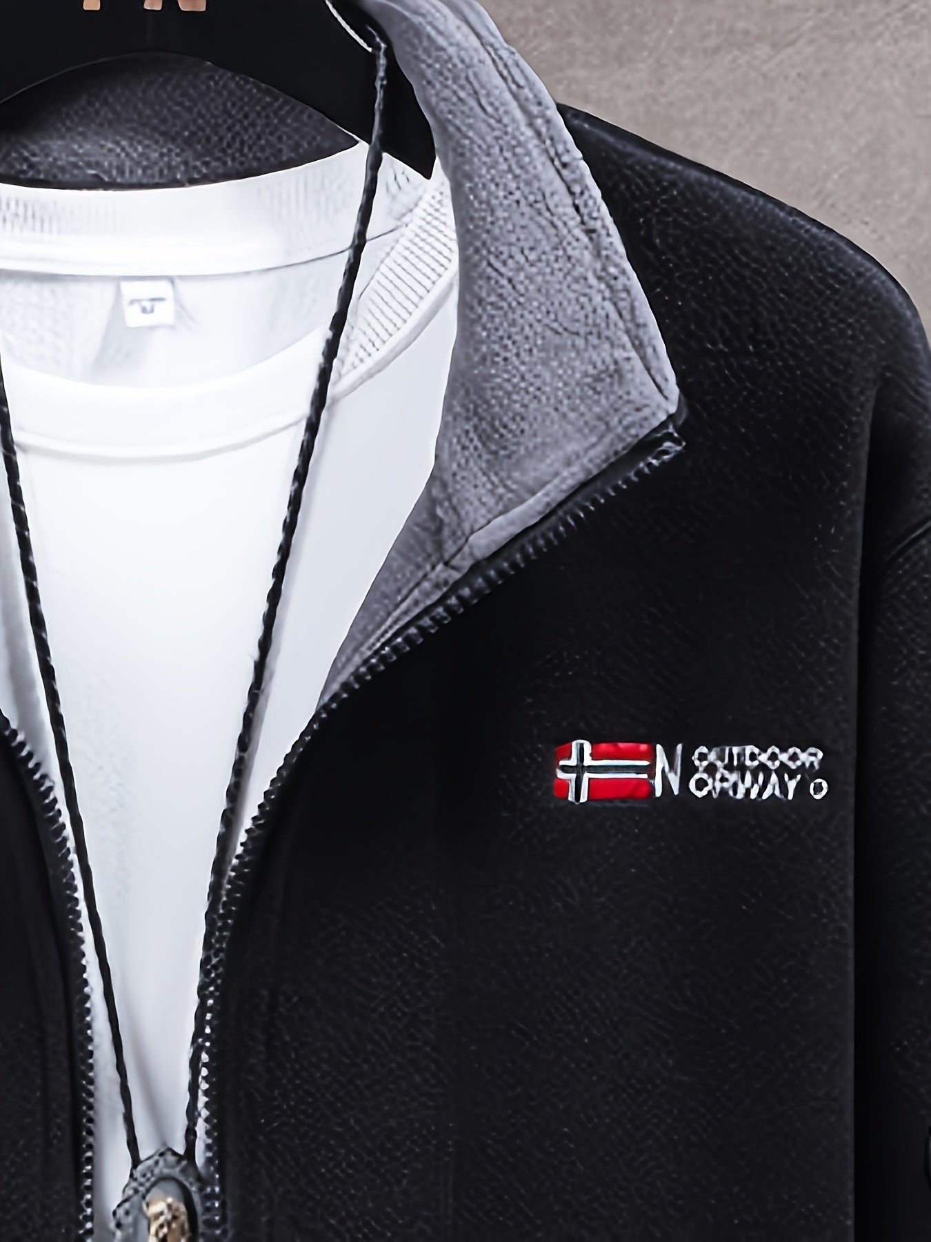 Men’s outdoor performance fleece jacket with high collar | Rowan