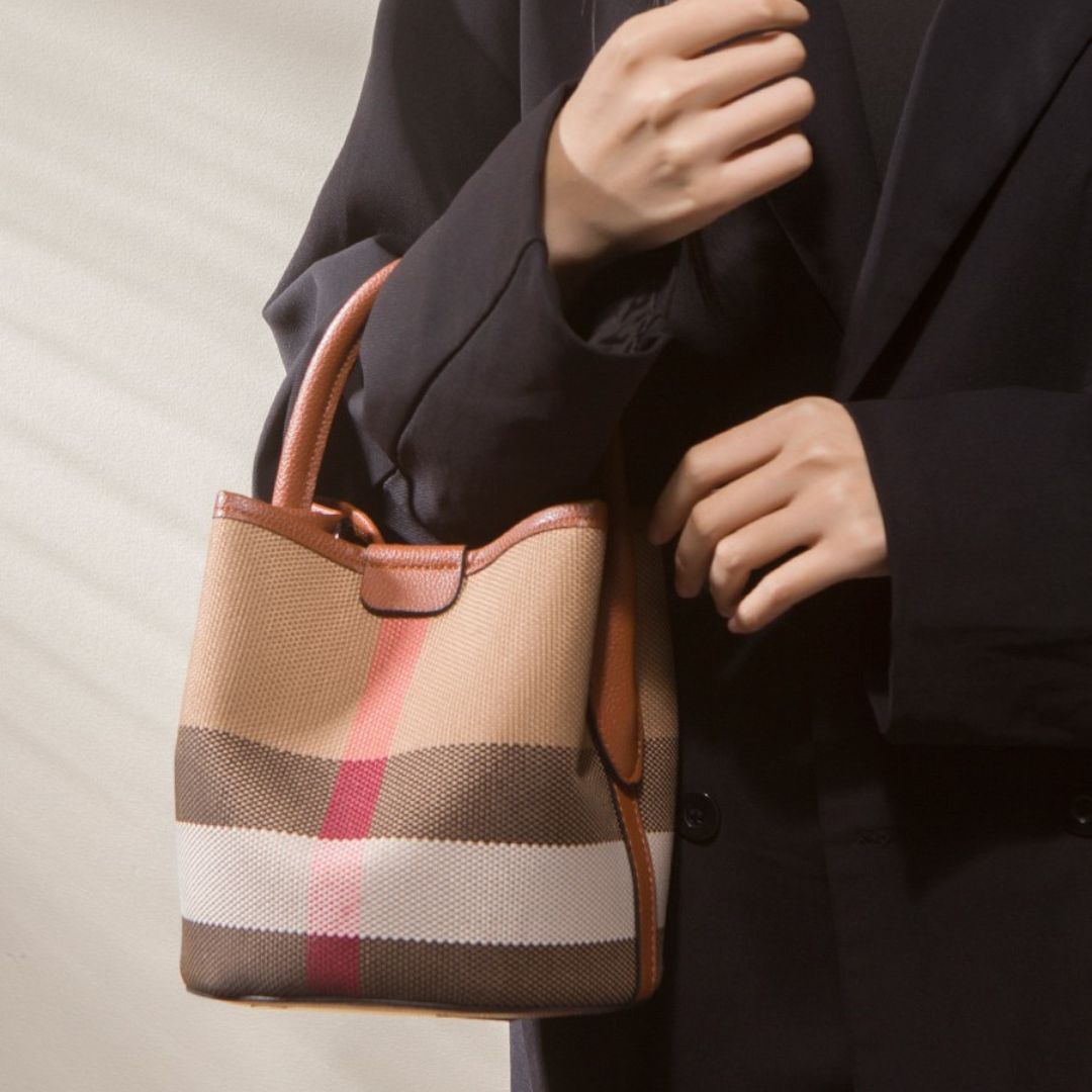 Romantic bucket handbag for women | Chant de Rose