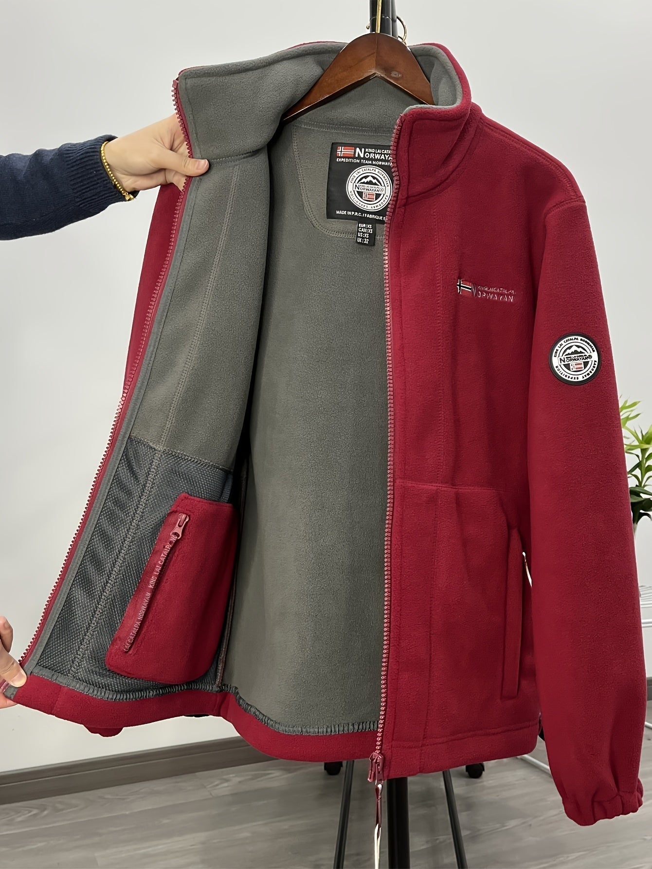 Men’s outdoor performance fleece jacket with high collar | Rowan