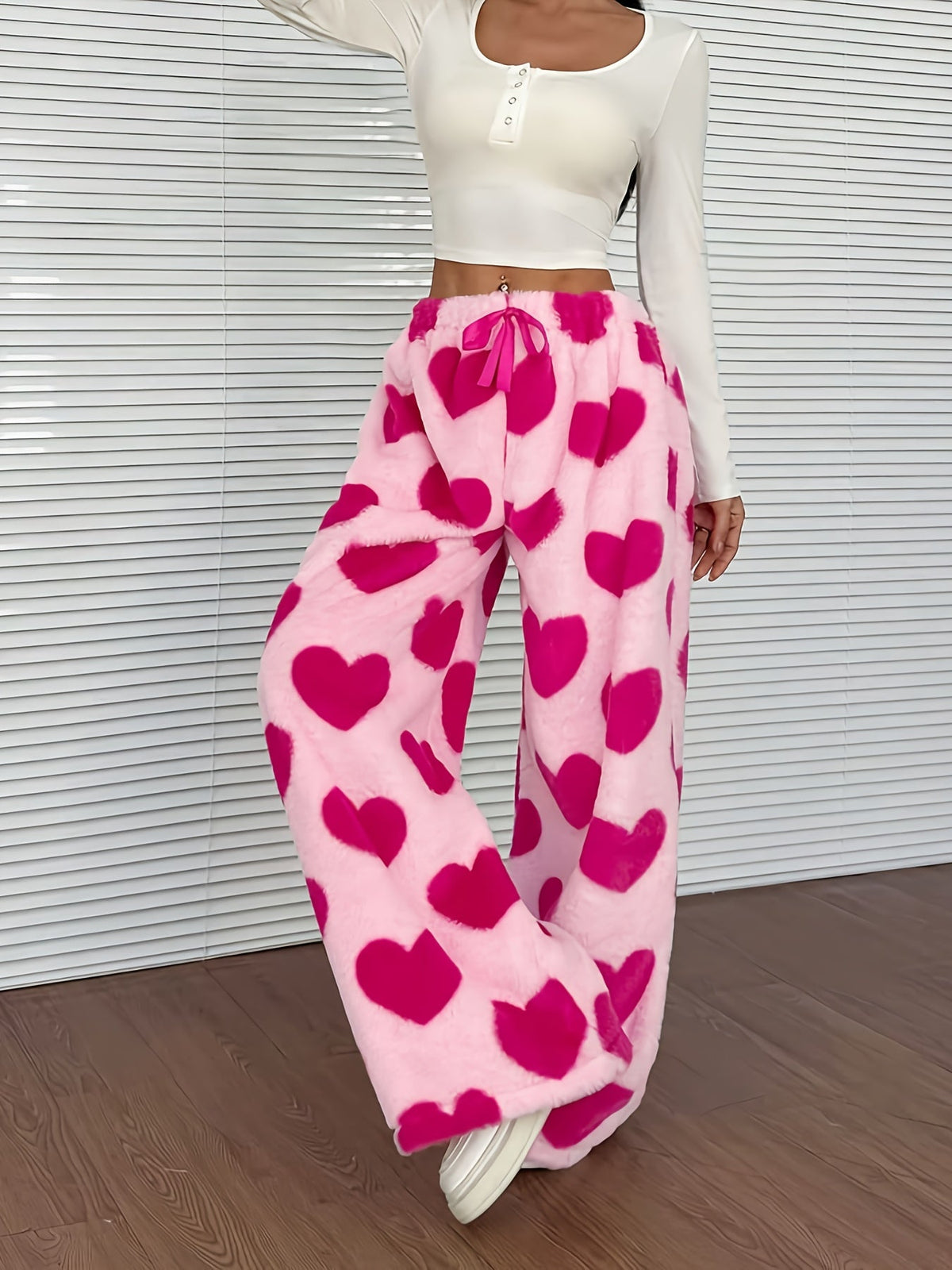 Aira | Women's Plaid Wide Leg Drawstring Sweatpants