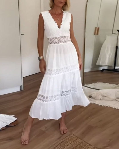 Lace V-neck flowing tiered maxi dress for women | Rose