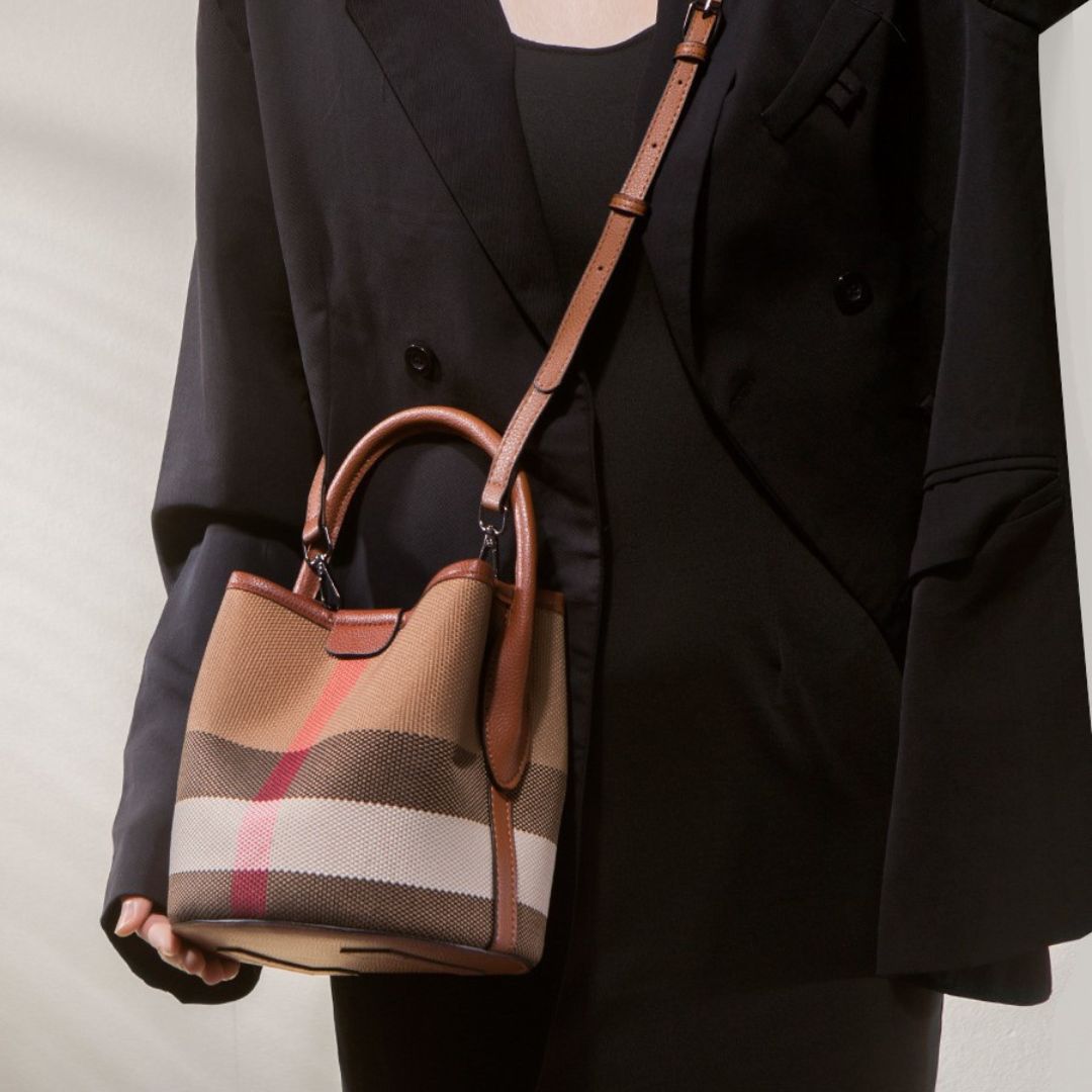 Romantic bucket handbag for women | Chant de Rose