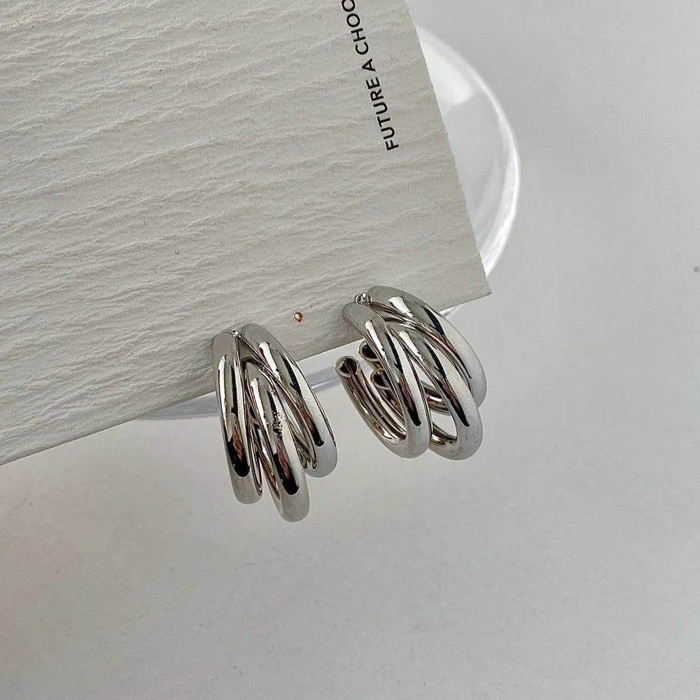 Trinova Stacked Hoop Earrings | Aurelia