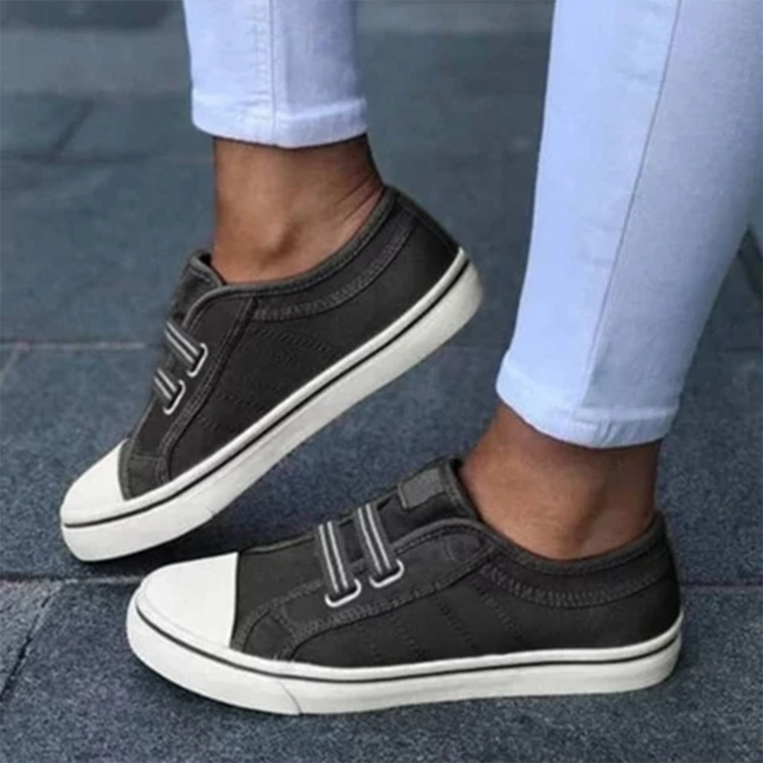 Harlow | Women's Canvas Slip-On Sneaker
