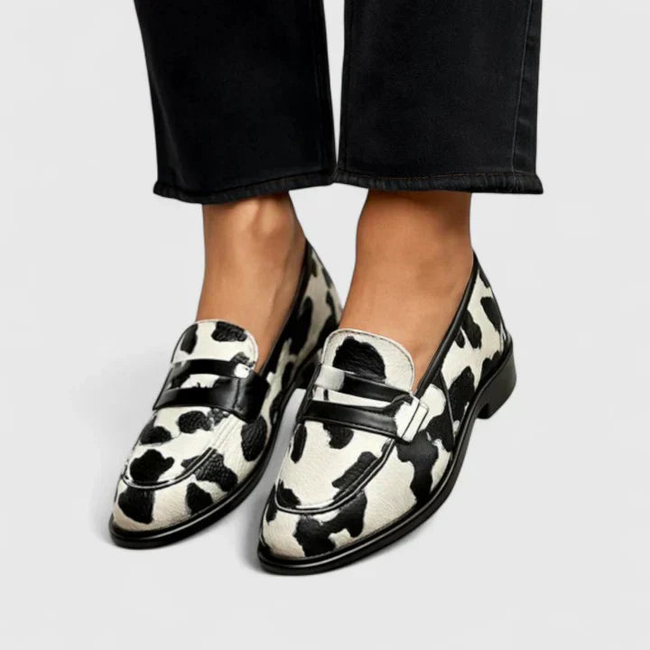 Classic orthopaedic mary jane everyday flats for women | Isabelle