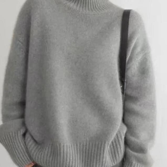 Oversized turtleneck pullover sweater for women | Alina
