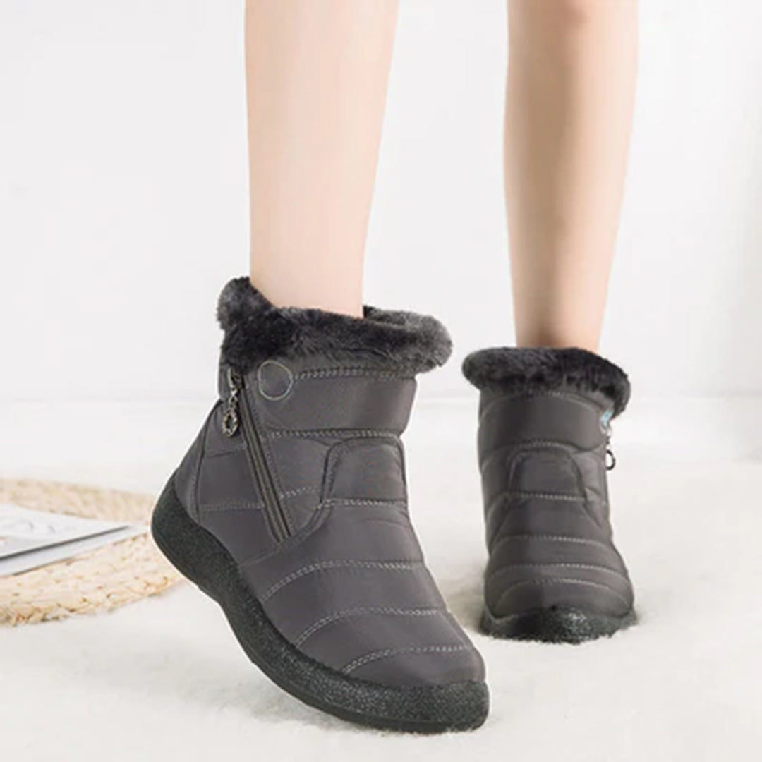 Chloe | Women's Snow Boots with Side Zip