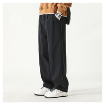 Relaxed wide leg pleated pants for women | Arlen