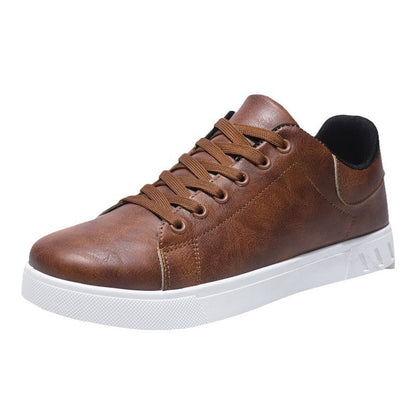 Classic leather everyday trainers for men | Berlin