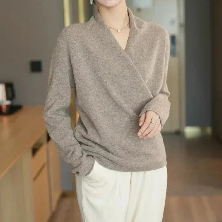 Soft cashmere crewneck sweater for women | Novelle