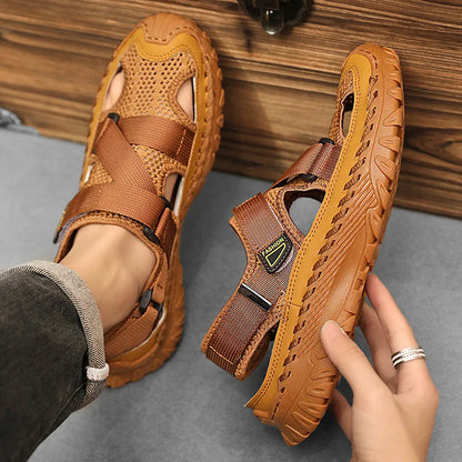Closed-toe hiking sandals for men | Ravik