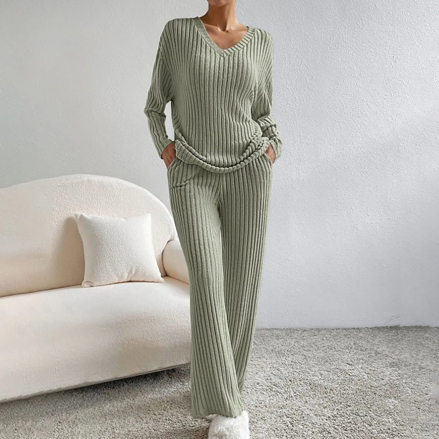 Ribbed knitted V-neck matching set for women | Kathy