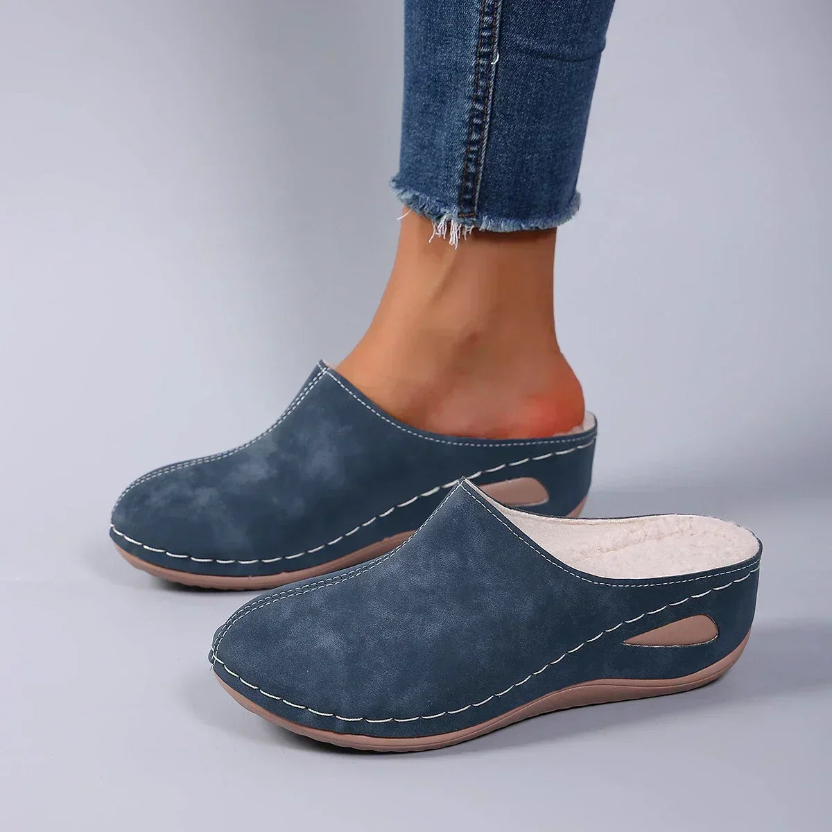 Roselle | Women's Orthopaedic Slip-On Closed Toe Slippers