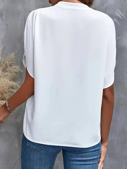 Elegant flowing V-neck blouse for women | Annemie