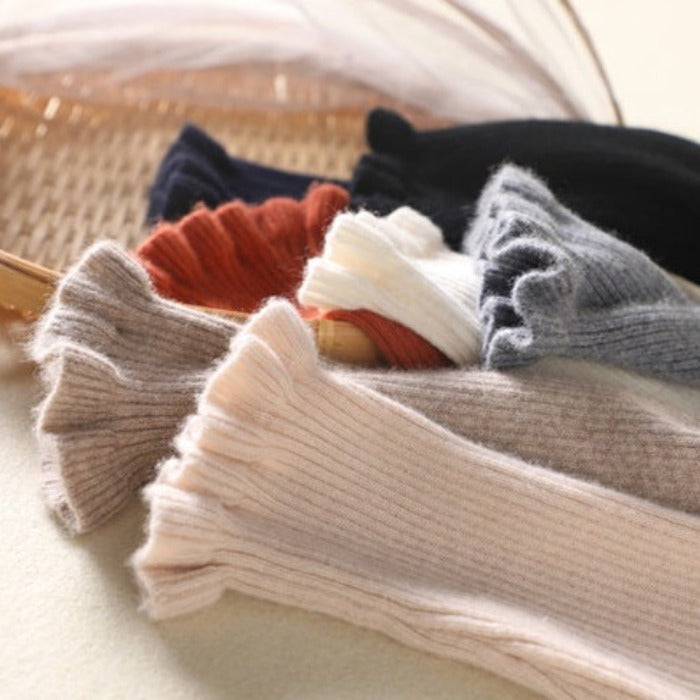 Faith | Women's Cashmere Lettuce Trim Turtleneck