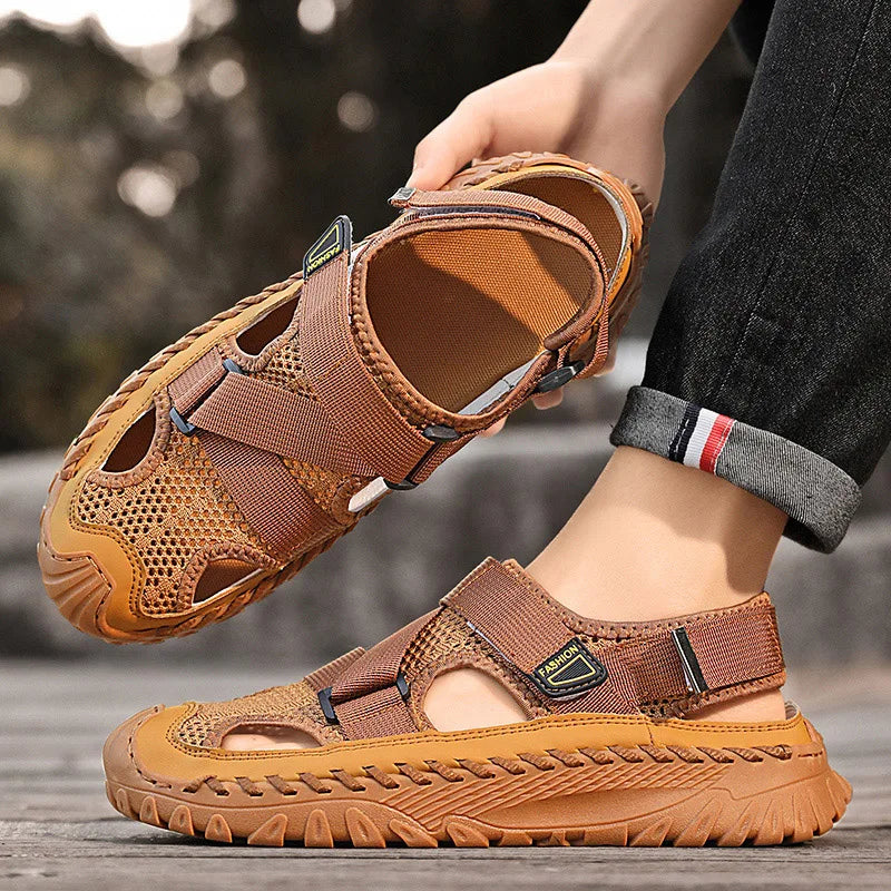 Closed-toe hiking sandals for men | Ravik