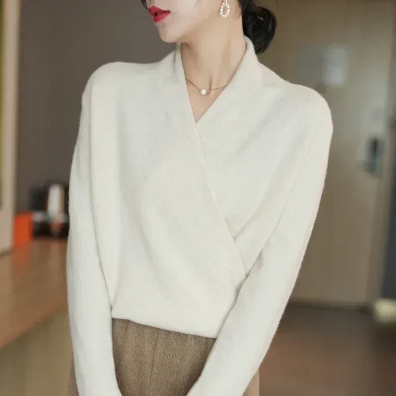 Soft cashmere crewneck sweater for women | Novelle
