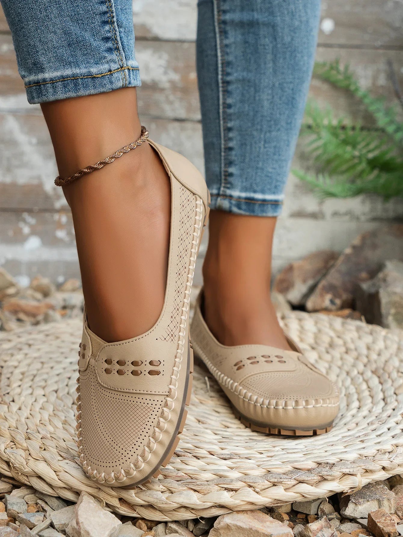 Elodie Featherlight Loafers | Solara