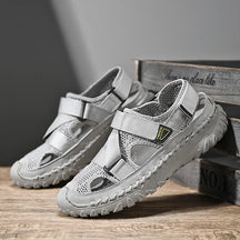 Closed-toe hiking sandals for men | Ravik