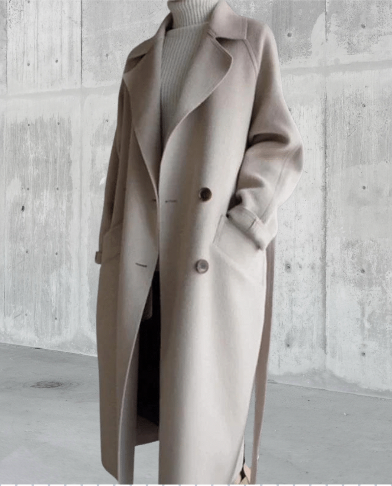 Long tailored winter coat with timeless elegance for women | Seraphine