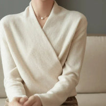 Soft cashmere crewneck sweater for women | Novelle