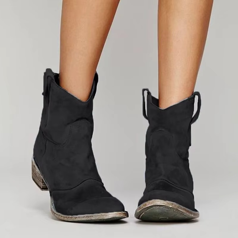 Classic pointed toe western ankle boots for women | Sierra