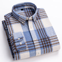 Classic plaid shirt with chest pocket for men | Arden