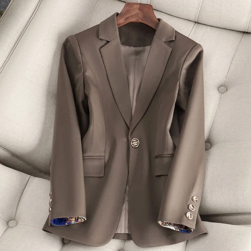 Elegant classic blazer for women | Valentina Rossi