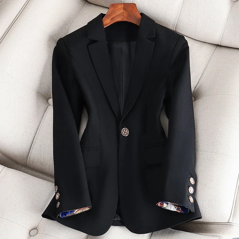 Elegant classic blazer for women | Valentina Rossi