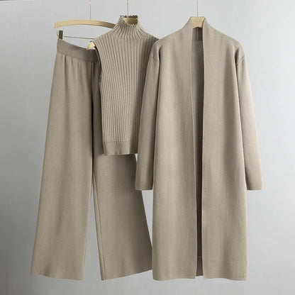 Coordinated three-piece outfit set for women | Mirella