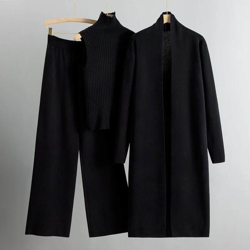 Coordinated three-piece outfit set for women | Mirella