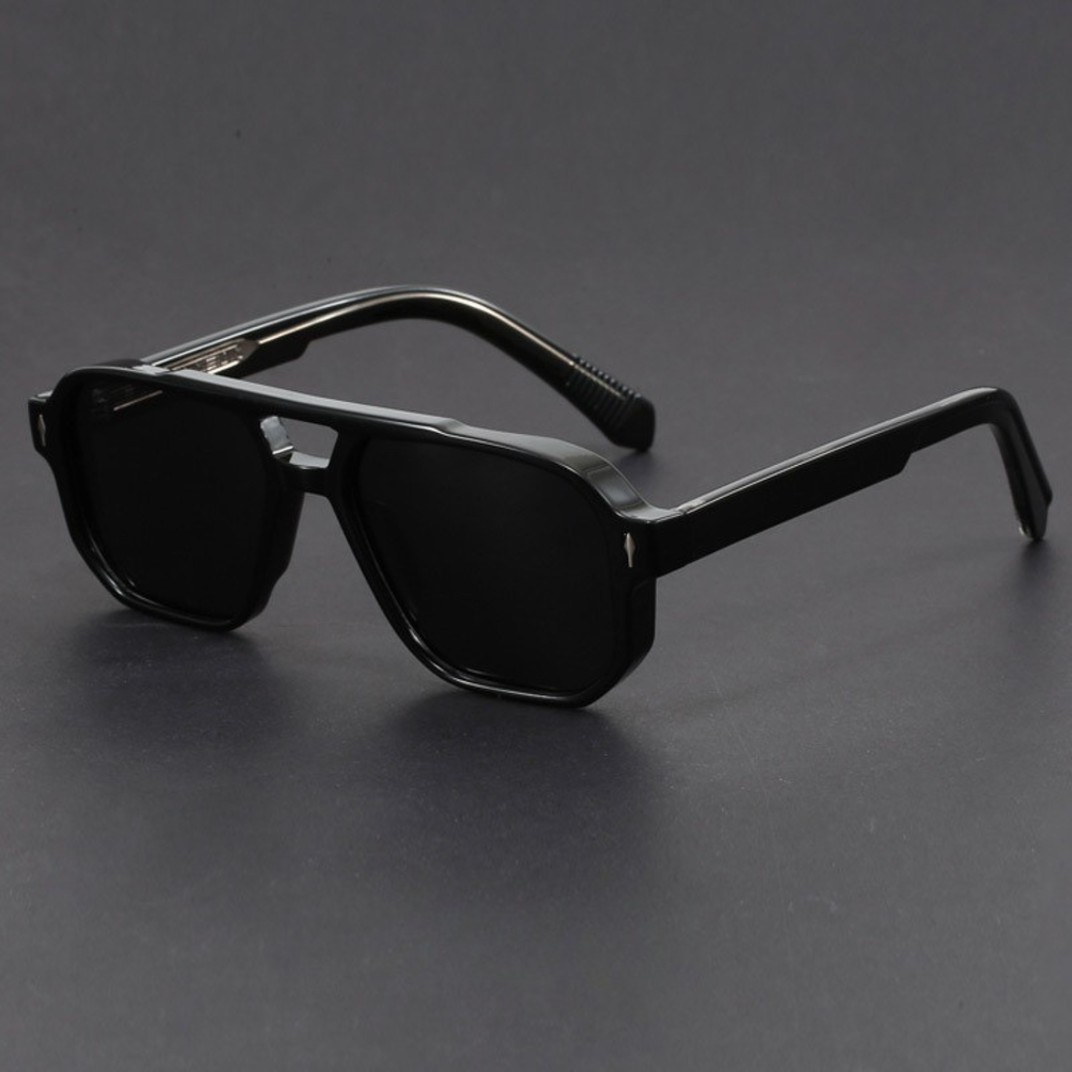 Bold-cut aviator sunglasses with blackout lenses for men | Kaelen